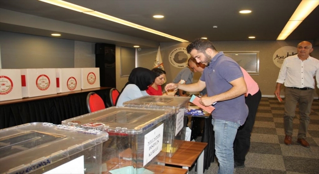 Antalya Ticaret Borsası Yönetim Kurulu Başkanlığı’na Ali Çandır yeniden seçildi