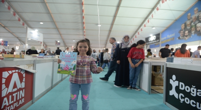 Kahramanmaraş Kitap Fuarı yaklaşık 300 bin kişiyi ağırladı
