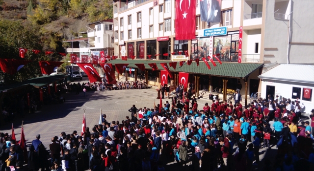 Adana, Mersin ve Hatay’ın ilçelerinde Cumhuriyet Bayramı kutlandı
