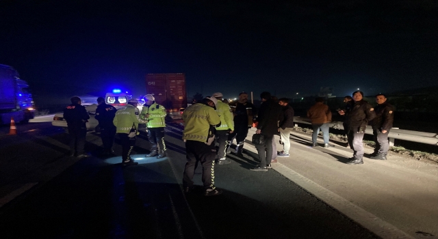 Gaziantep’te tırla otomobilin çarpışması sonucu 2 kişi öldü, 5 kişi yaralandı