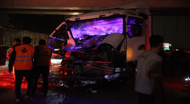 Adana’da zincirleme trafik kazasında 1kişi yaralandı