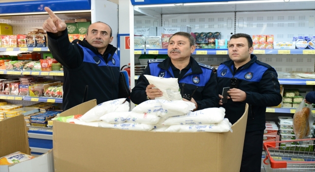 Isparta’da marketlerde fiyat denetimi yapıldı