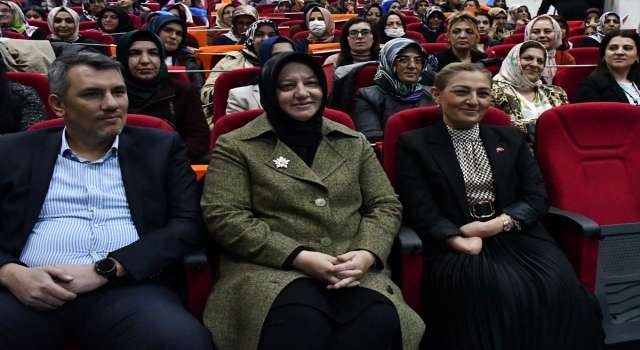 Kahramanmaraş’ta ”AK Parti Siyaset Akademisi Kadın” programı düzenlendi