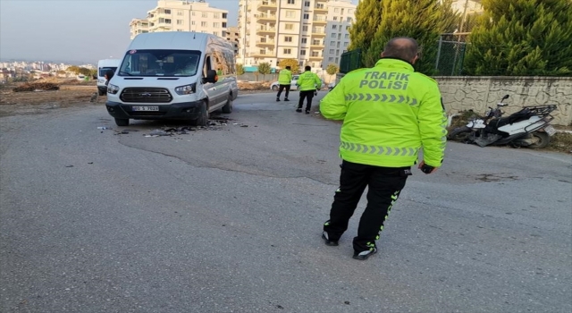 Osmaniye’de öğrenci servisiyle çarpışan motosikletin sürücüsü öldü