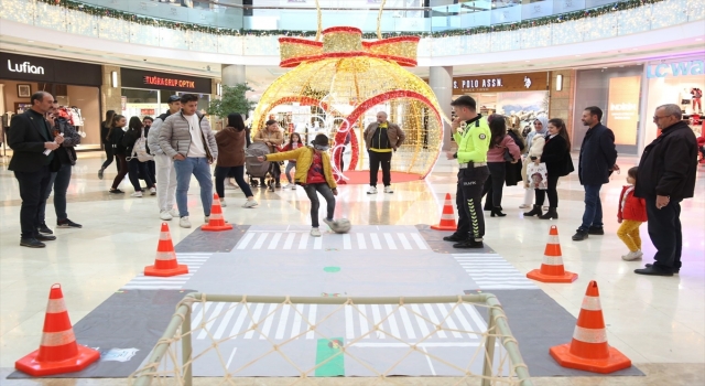 Osmaniye’de vatandaşlara alkol gözülü ile trafik eğitimi verildi