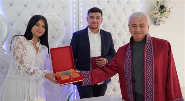 Finike’de geçen yıl 384 nikah kıyıldı