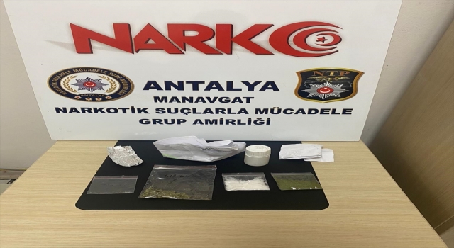Antalya’da uyuşturucu operasyonunda 2 zanlı tutuklandı