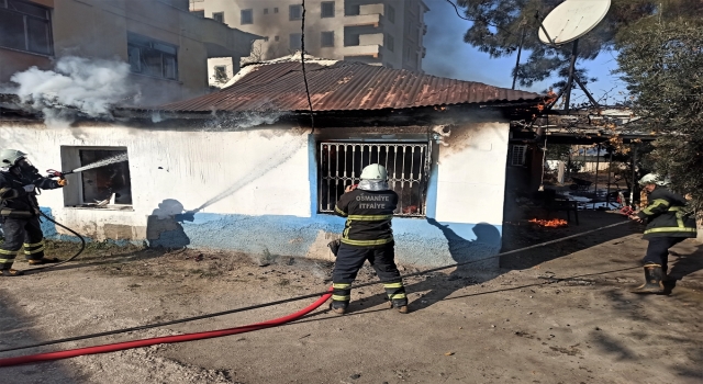 Osmaniye’de evde çıkan yangın söndürüldü