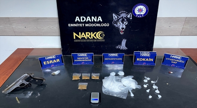 Adana’da uyuşturucu sattıkları iddiasıyla yakalanan 2 zanlı tutuklandı