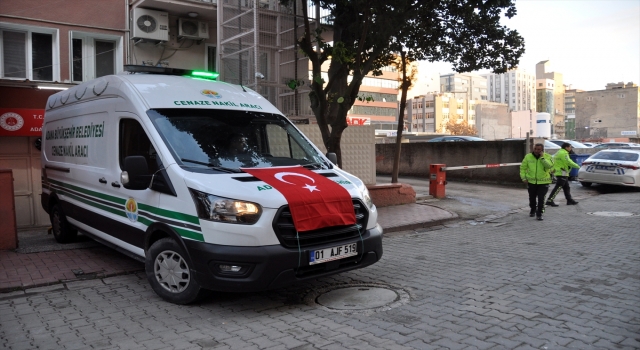 Mersin’de otobüsün tıra çarpması sonucu 2 jandarma uzman çavuş şehit oldu, 1 göçmen öldü