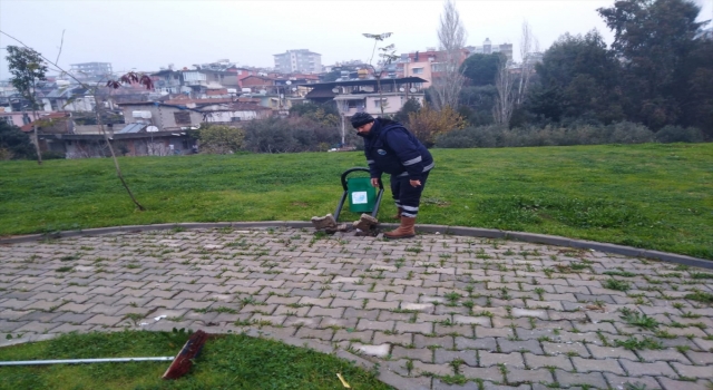 Antakya Belediyesi park ve bahçelerde yenileme çalışması yaptı