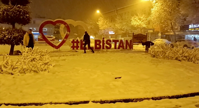 Kahramanmaraş’ta kar yağışı etkili oluyor