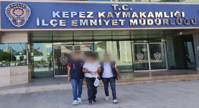 Antalya’da haklarında kesinleşmiş hapis cezası bulunan 12 hükümlü yakalandı