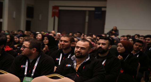 Türkiye Gençlik STK’leri Platformu’nun ”6. Gençlik Liderliği Eğitim Programı” Antalya’da başladı