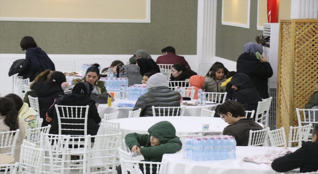 Adana Pozantı’da kamu binaları depremzedelere tahsis edildi