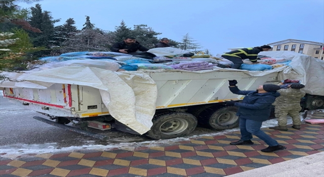 Isparta’dan deprem bölgesine yardım ve destekler devam ediyor