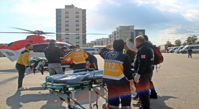 Depremde yaralanan 156 kişi, TCG İskenderun gemisiyle Mersin’e sevk edildi