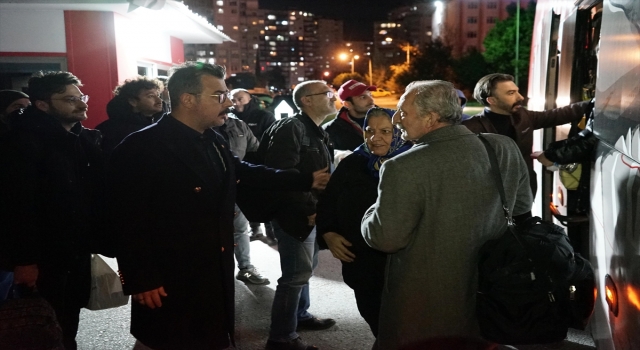 Antalya’ya getirilen depremzedelerin bir kısmı Antalyaspor tesislerine yerleştirildi