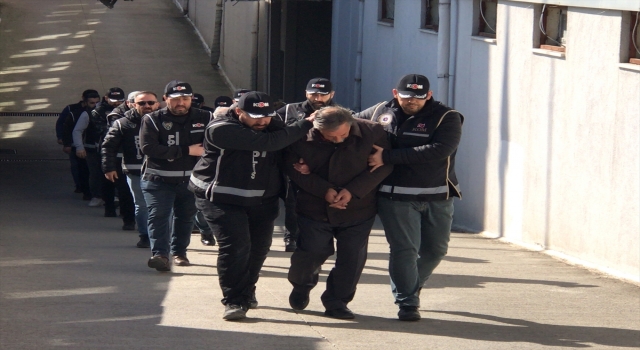 Adana’da depremlerde yıkılan binalardaki kusurlara ilişkin 9 kişi daha yakalandı