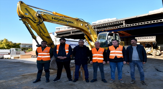 Hatay’da arama kurtarma çalışmalarına katılan 23 kişilik ekip Antalya’ya döndü
