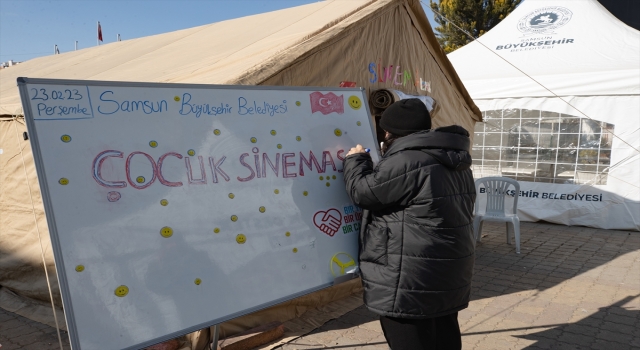 Samsun Büyükşehir Belediyesi deprem bölgesinde yaraları sarmayı sürdürüyor