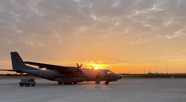 Hatay’da görevli AFAD ekipleri askeri uçaklarla İstanbul’a geldi