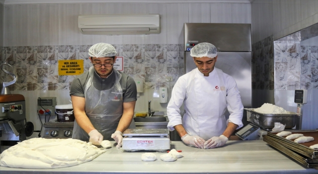 Gaziantep’te afetzede çölyak hastalarına 11 bin glütensiz ekmek dağıtıldı