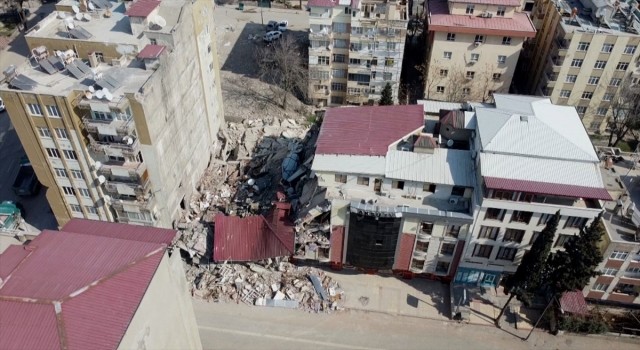 Kahramanmaraş’taki ikinci büyük depremin yıkıcı etkisi kamerada
