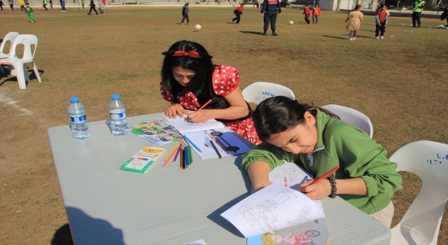 Mersin’de jandarmadan depremzede çocuklar için moral etkinliği