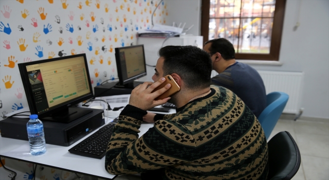 ”Vefalı Çağrı Sistemi” ile depremzedelerin yardımına koşuyorlar