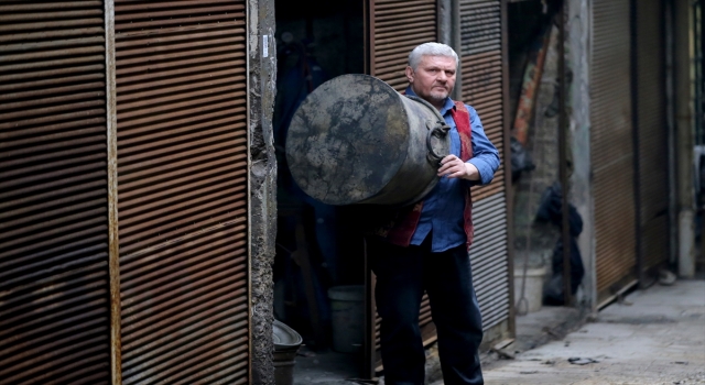 Kahramanmaraş’taki bakırcılar çarşısında ”çekiç sesleri” yükselmeye başladı