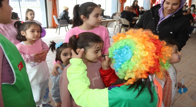Burdur’da depremzede çocuklar için ”Kardeşlik Buluşması” düzenlendi