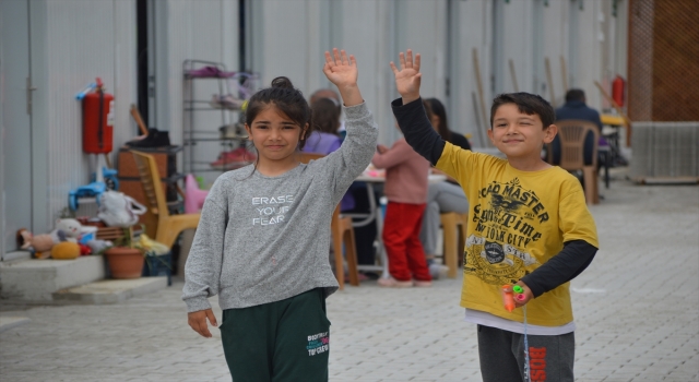 İskenderun’da 5 noktada kurulan konteyner kentlere 2 bin 541 depremzede yerleştirildi