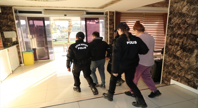 Mersin’de fuhuş operasyonunda 11 zanlı tutuklandı