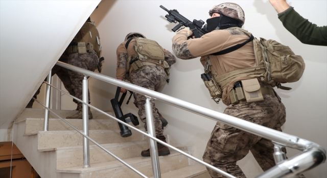 Mersin’de terör örgütü DEAŞ operasyonunda 8 zanlı yakalandı