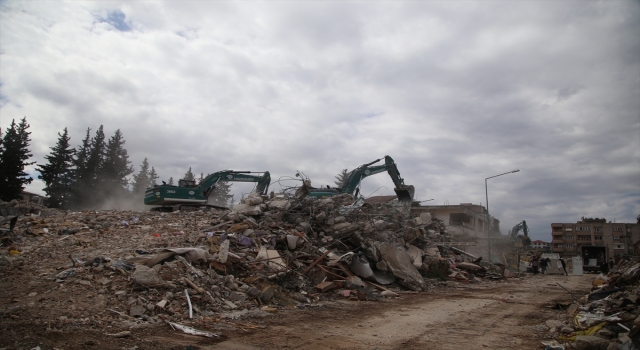 Devlet Su İşleri, Hatay’da 1 milyon 400 bin ton moloz taşıdı
