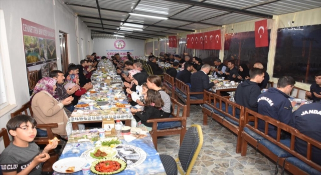 Karaisalı’da şehit ve gazi aileleri iftarda buluştu