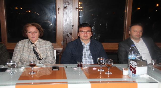 Serik’te Muhtarlar Derneği iftar programı düzenledi