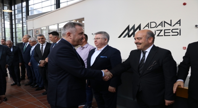 Adana’da bayramlaşma töreni düzenlendi