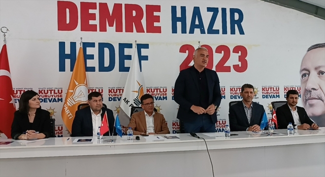Kültür ve Turizm Bakanı Ersoy, Demre’de AK Parti teşkilatıyla buluştu