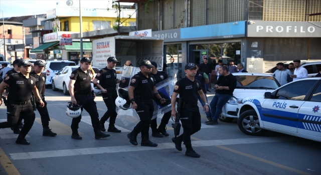 Mersin’de HÜDA PAR’ın tanıtım standındaki 3 partili darbedildi