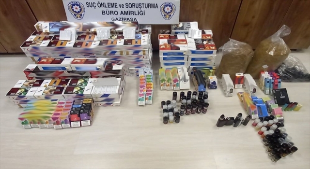 Antalya’da kaçakçılık operasyonunda 4 şüpheli yakalandı