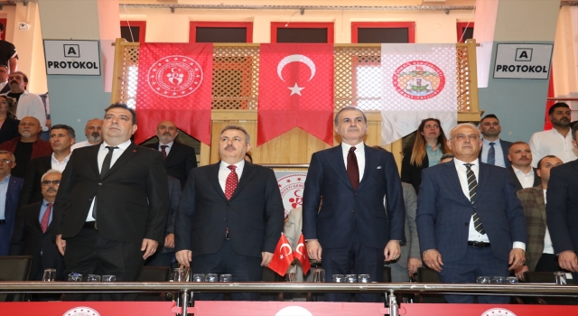 AK Parti Sözcüsü Çelik amatör spor kulüplerine yardım dağıtım töreninde konuştu: