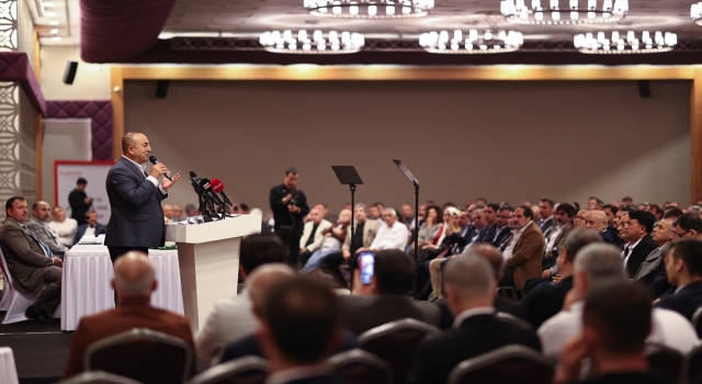 Dışişleri Bakanı Çavuşoğlu, Antalya’da STK temsilcileriyle buluştu: