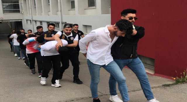 Adana’da araç satma bahanesiyle dolandırıcılığa 7 tutuklama