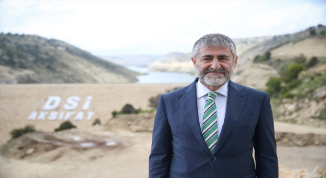 Hazine ve Maliye Bakanı Nureddin Nebati, Aksıfat Barajı’nda incelemelerde bulundu:
