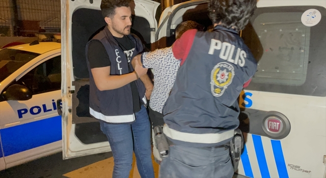Adana’da tartıştığı erkek arkadaşı tarafından bıçaklanan kadın ağır yaralandı