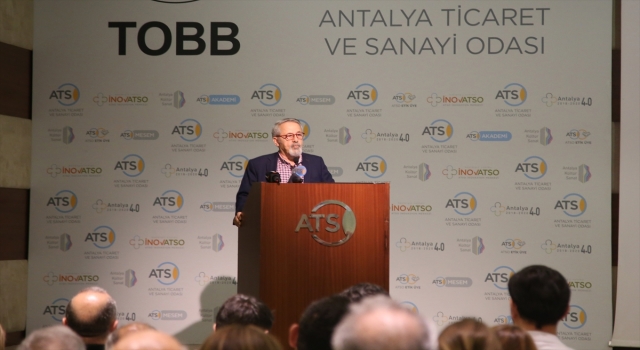 Prof. Dr. Naci Görür ”Depreme Dirençli Bir Antalya” panelinde konuştu