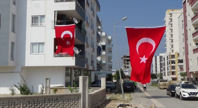 Şehit Halil Şahin’in Mersin’deki ailesine şehadet haberi verildi