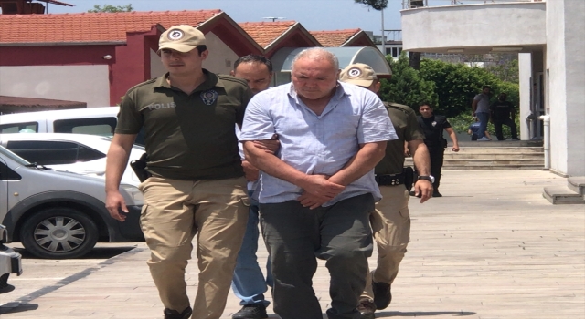 Adana’da hayvana şiddet uygulayan 2 zanlı 15 gün hayvan bakımevinde temizlik yapacak